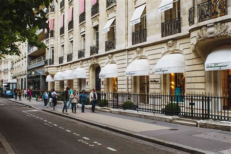 The Best Designer Shopping Streets in Paris